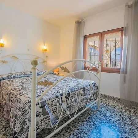 מלון Maryvilla 17 - Plaza Mayor 3*